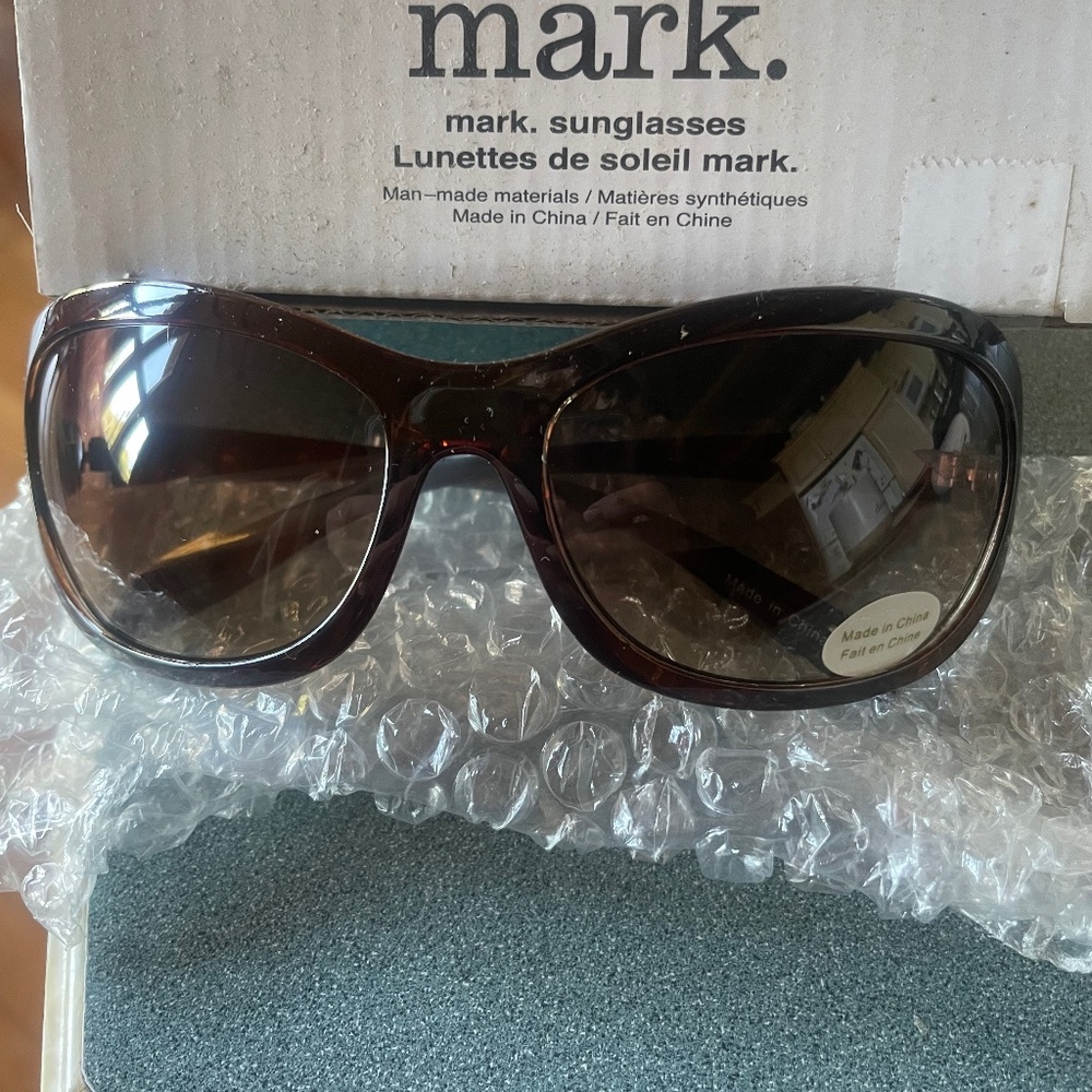 Brand new Mark Fashion:Sunglasses